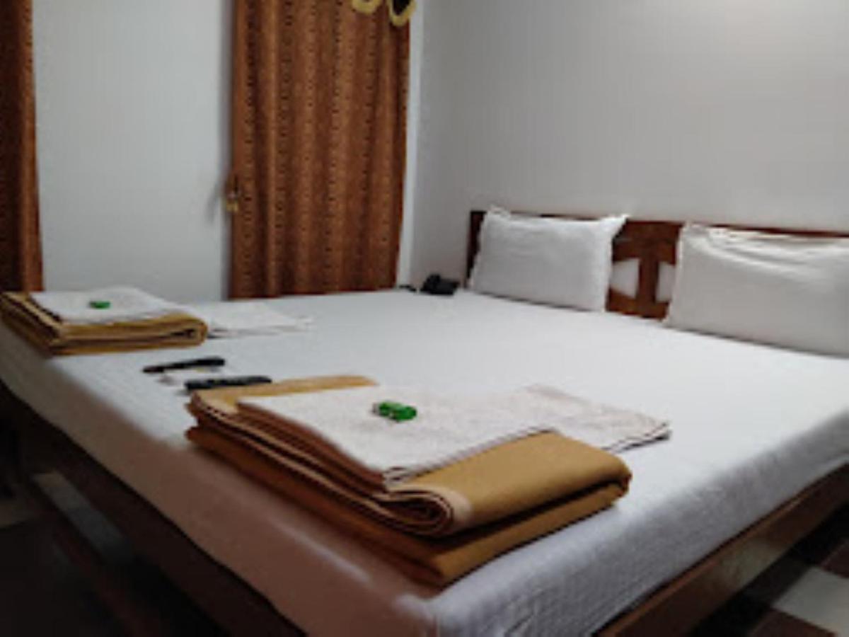 Blue Sea Beach Resort Mālvan 外观 照片